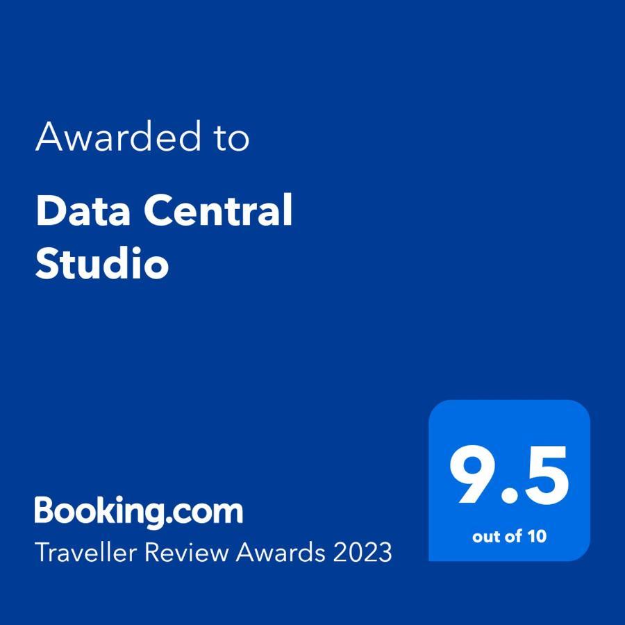 Data Central Studio Újvidék Kültér fotó