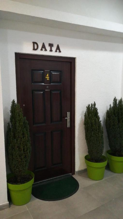 Data Central Studio Újvidék Kültér fotó